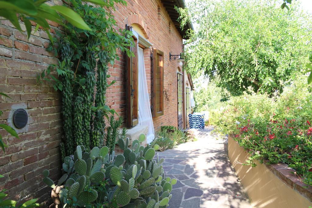 Agriturismo Poggio Al Tesoro Crespina Exteriér fotografie