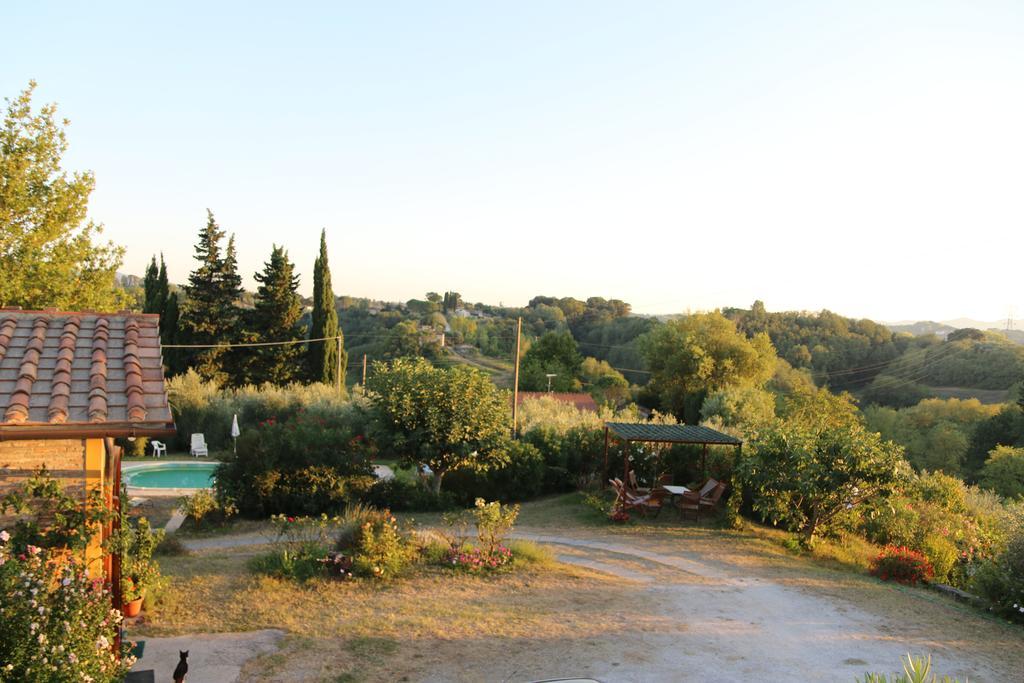 Agriturismo Poggio Al Tesoro Crespina Exteriér fotografie